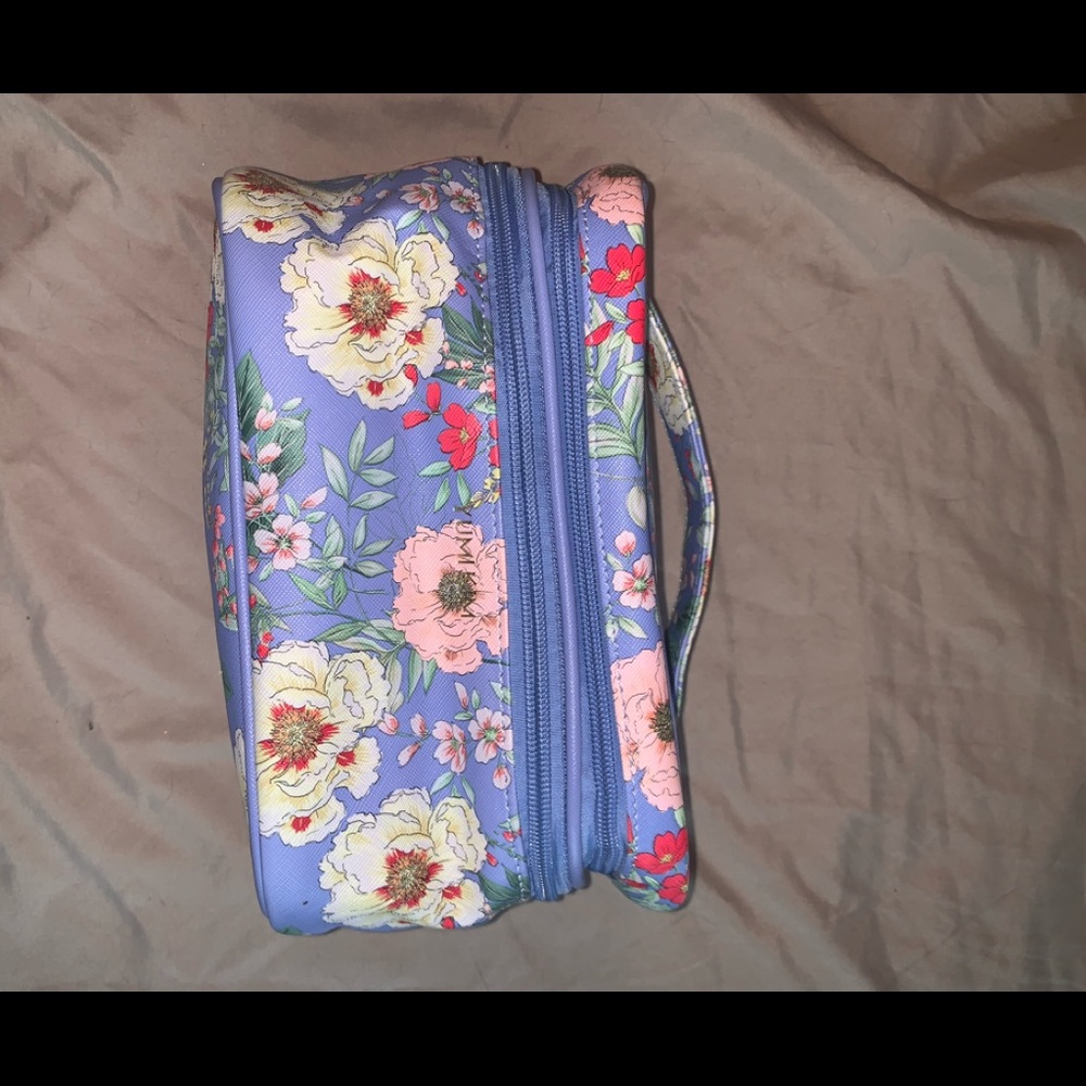 Large yumi Kim makeup bag